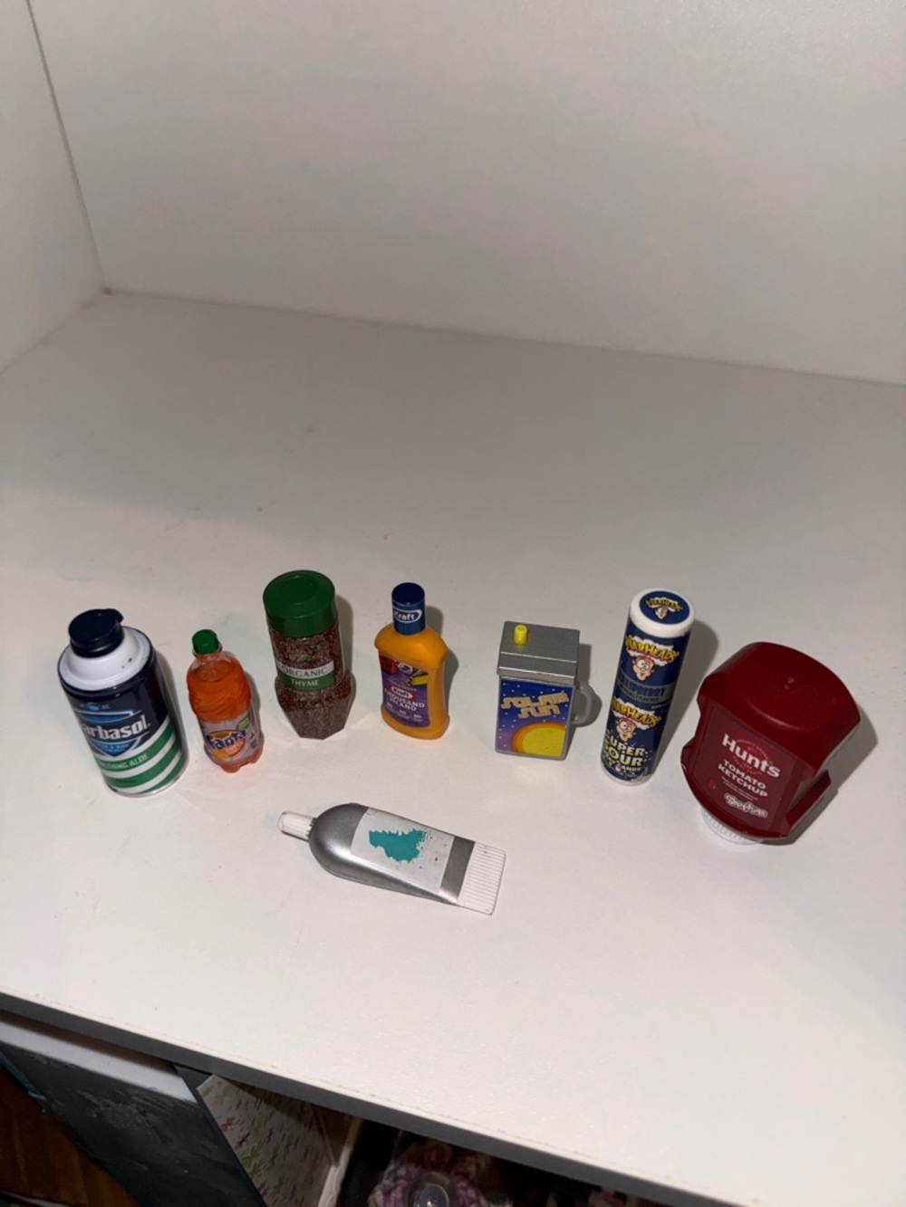 Random mini kitchen and household items